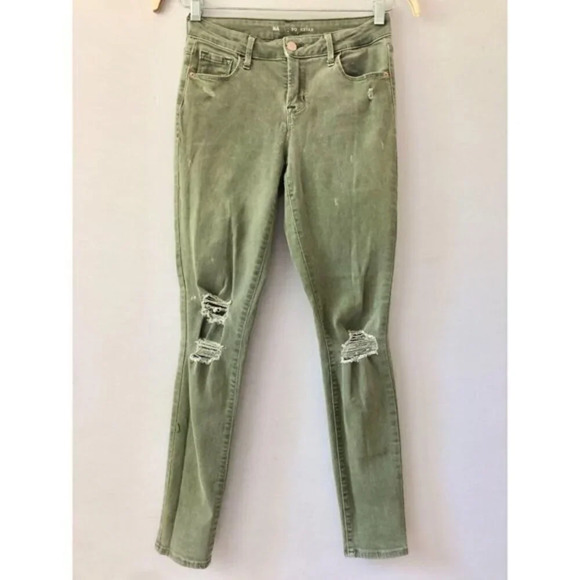 Old Navy Rockstar Jeggings Sage Green Distressed 2 - Picture 1 of 4